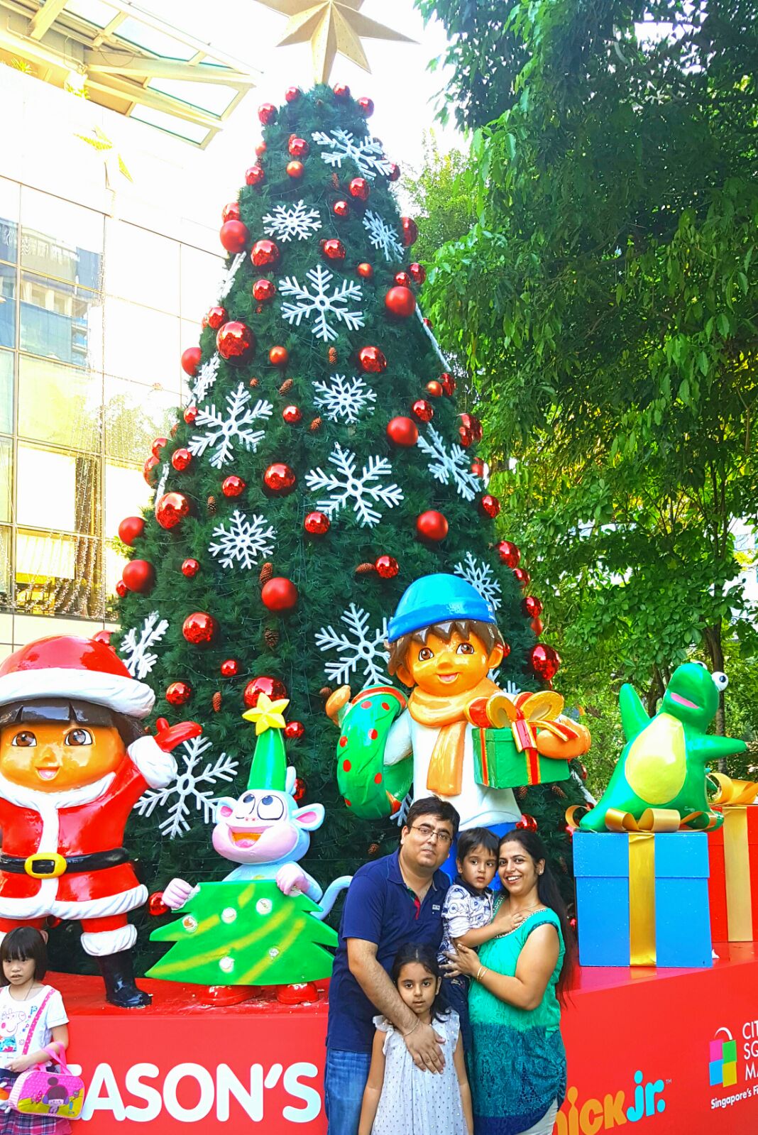 Nick Jr Christmas City Square Mall