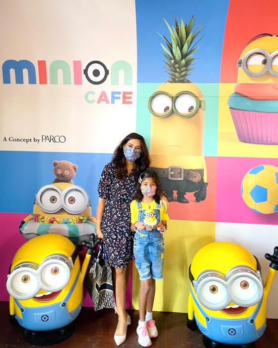 Minion cafe